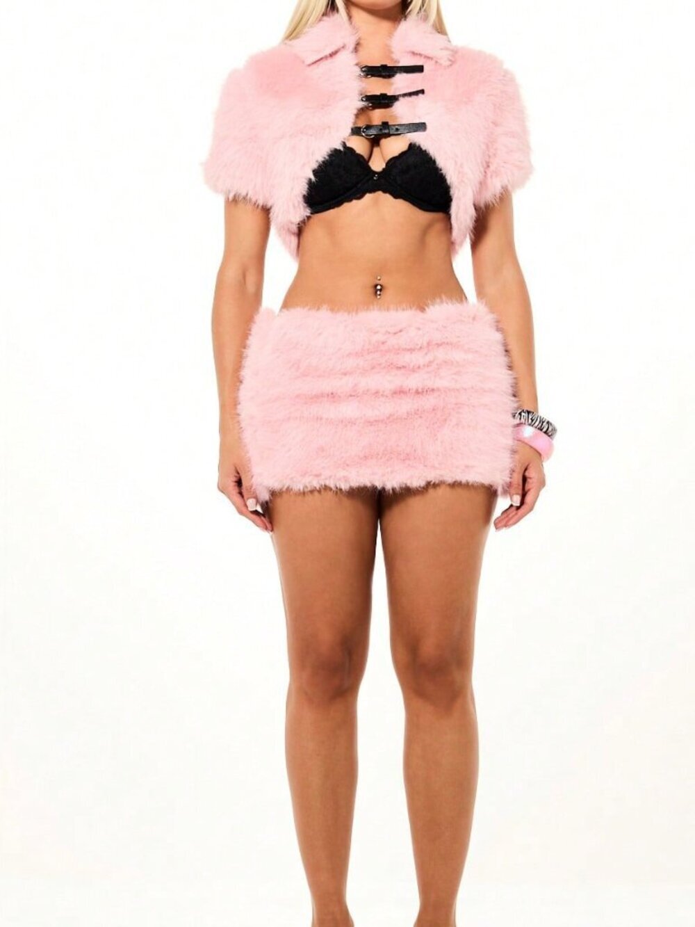 Baby Pink Faux Fur Oversized Women's Short Sleeve Buckle Detail Jacket - Picture 5 of 6